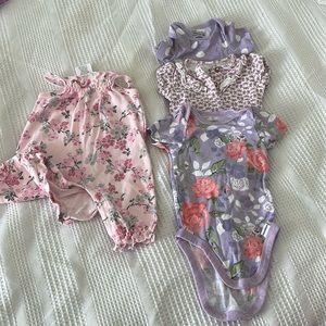 Set of 4 onesies purple pink 0-3 months girl